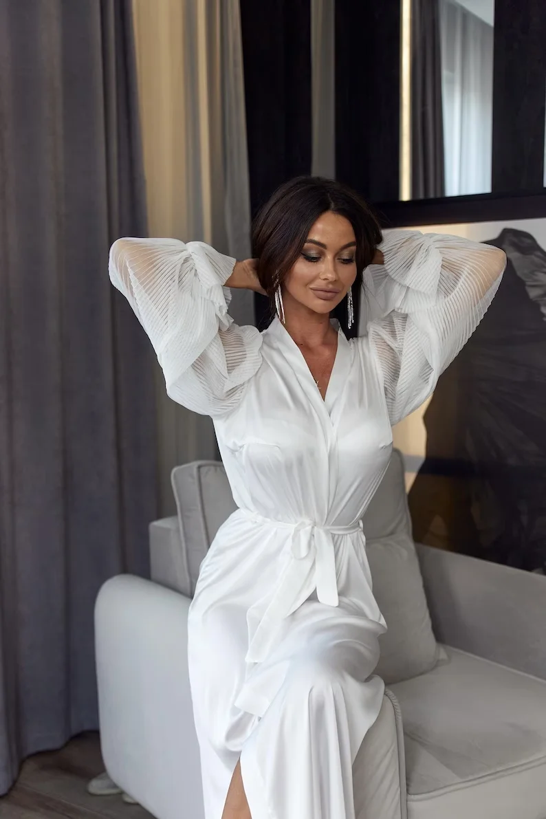 Wyongtao Women's Satin Kimono Robes Bride Bridesmaid Short Getting Ready Wedding Dressing Gown Mint Green M 6c0d91b0 377d 49e9 826b 23143e2863a5.185ae603479f5f6d0cb6e43c9d1f4420