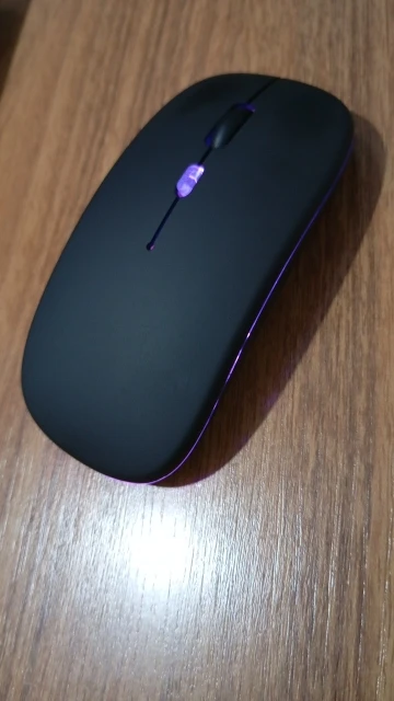 Wireless Bluetooth 2.4GHz RGB Mouse Rechargeable Silent photo review