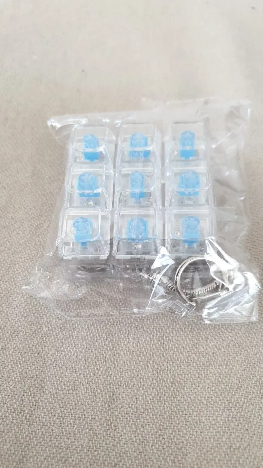 Keyboard Fidget Toys LED Crystal Keycap Keychain Stress Relief Fingertip Gadget Decompression Toys Clicker Fidget Toy photo review