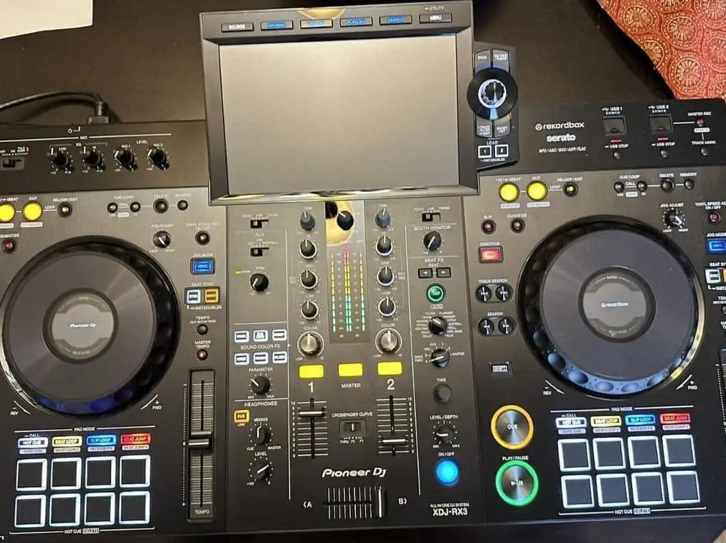 Original Genuine DJ XDJ-RX3 Digital DJ System All-in-one Digital System with 10.1" Touchscreen Display