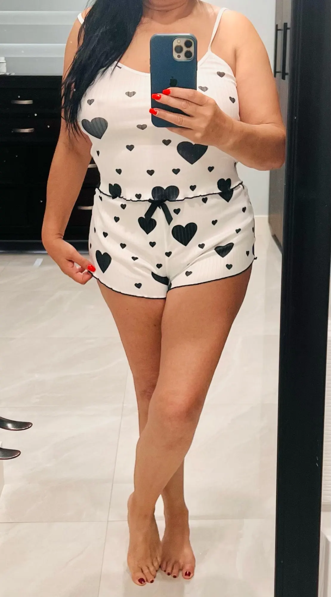 Chic Women's 2-Piece Pajamas Set for Summer Comfort photo review