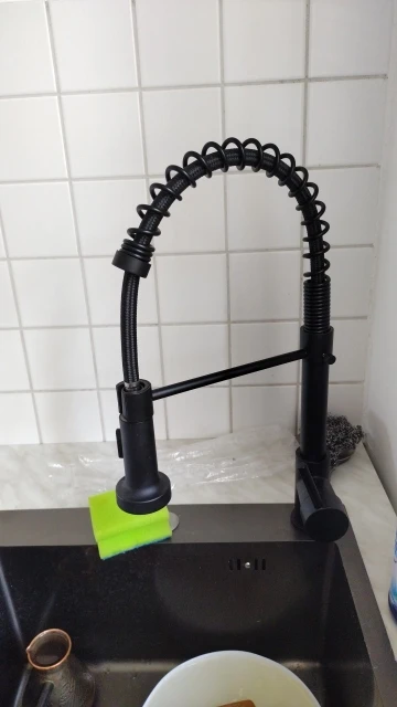 Sleek Sprout: Black & Chrome Kitchen Faucet – Hot/Cold Mixer Tap photo review