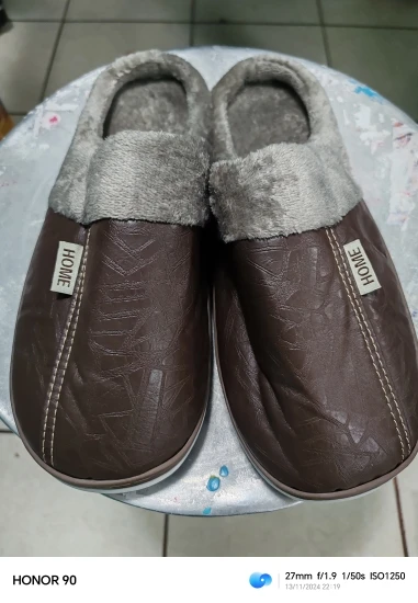 Men's Home Winter Indoor Slippers Warm Shoes Thick Bottom Plush Waterproof Leather House Man Slippers Cotton Flat Couple Shoes photo review
