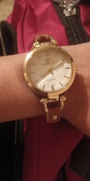 2024 Women's PU Leather Thin Strap Quartz Watch photo review