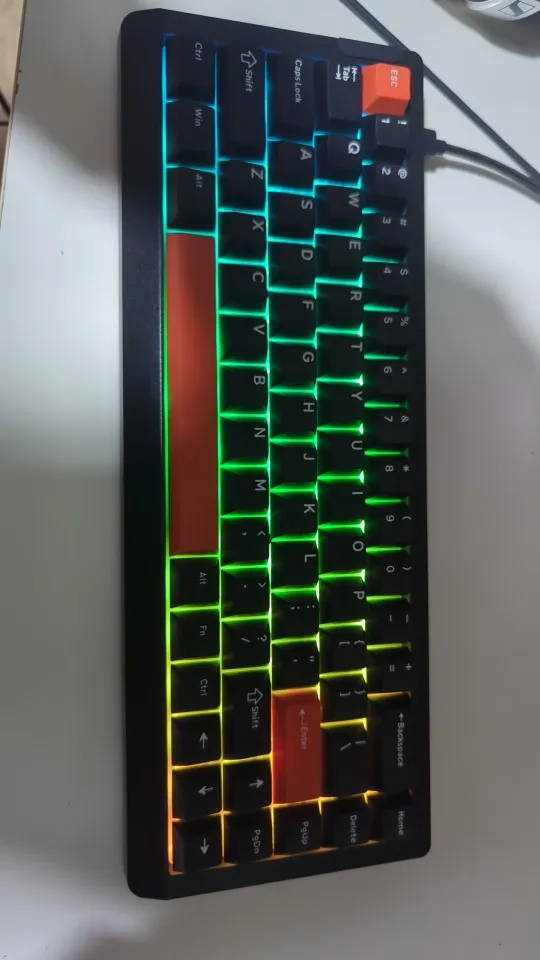 EPOMAKER HE68 Lite 65% ANSI US Layout Tray-Mounted Wired Hall Effect Magnetic Mechanical Keyboard DKS SOCD RGB Backlight photo review
