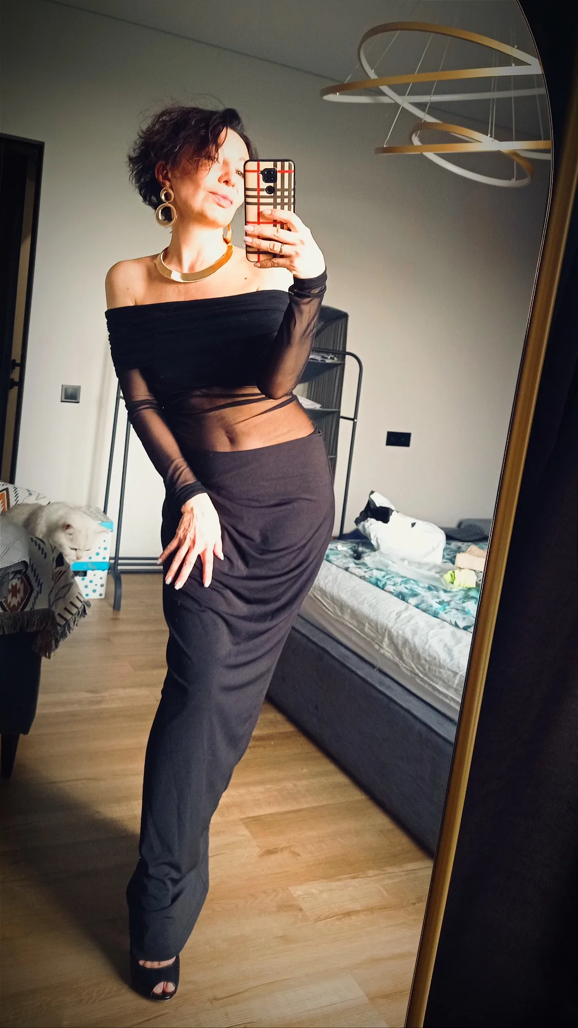 Elegant Off-Shoulder Sheath Maxi Dress for Summer Parties photo review