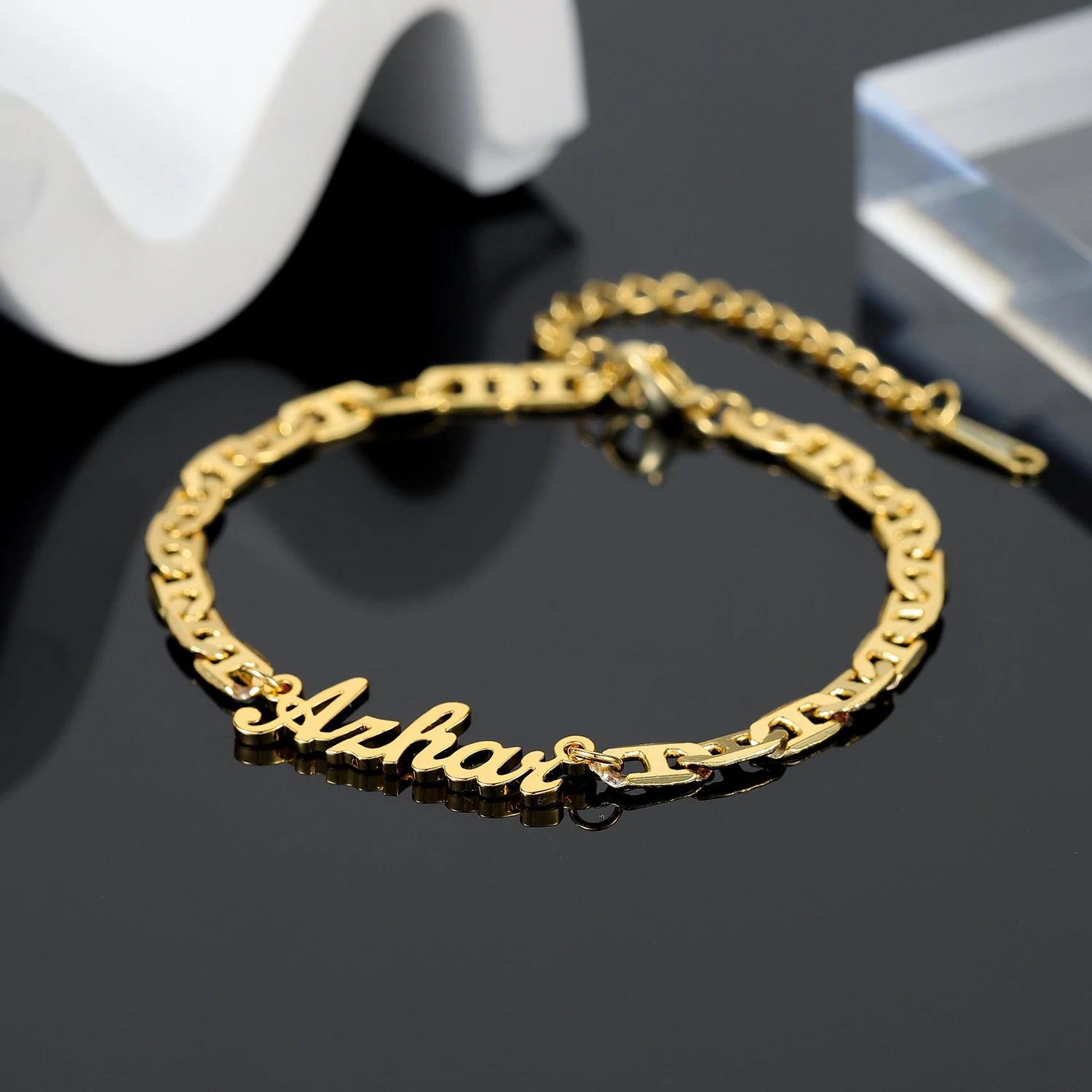 Benutzerdefinierte Namensarmbänder für Frauen, personalisierte Charms, Namen, Fußkettchen, Edelstahl, Gold, flache Kette, Namensschild, Sommergeschenk, Schmuck – Detail 2