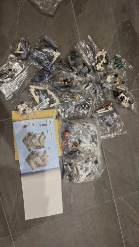 Brick Bank Building Model Set - 2380 Pcs (Compatible with 10251) photo review