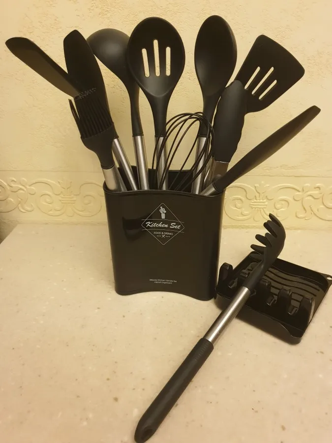 Silicone Pro 13: Complete Kitchen Utensil Set with Stainless Steel Handles and Storage Bucket photo review