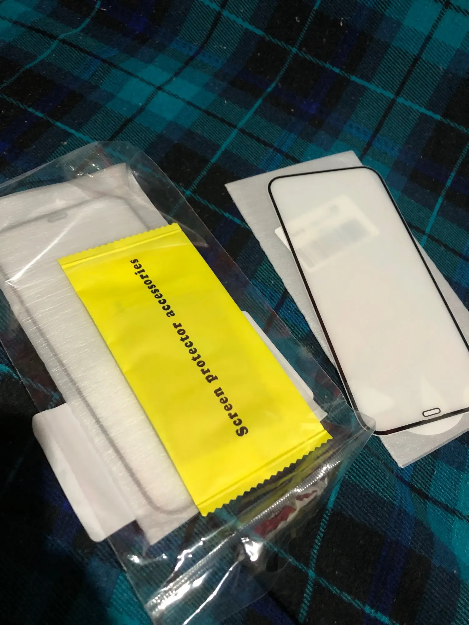 2Pcs Soft Ceramic Tempered Film For iPhone 13 11 12 14 Pro Max Mini Screen Protector XS XR X 8 7 6 6S Plus SE Phone Accessories photo review