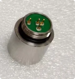 Metal adapter