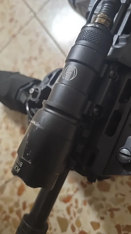 M300B Weapon Flashlight With Pressure Switch - Picatinny Mount For Rifles, LED Bright