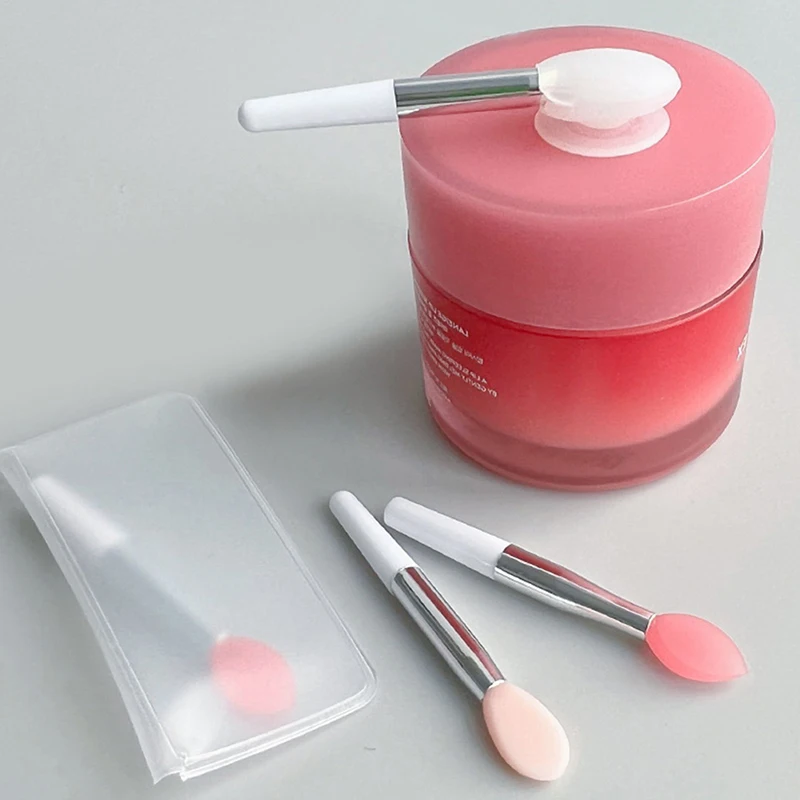 Silicone Lip Mask Brush Image 2