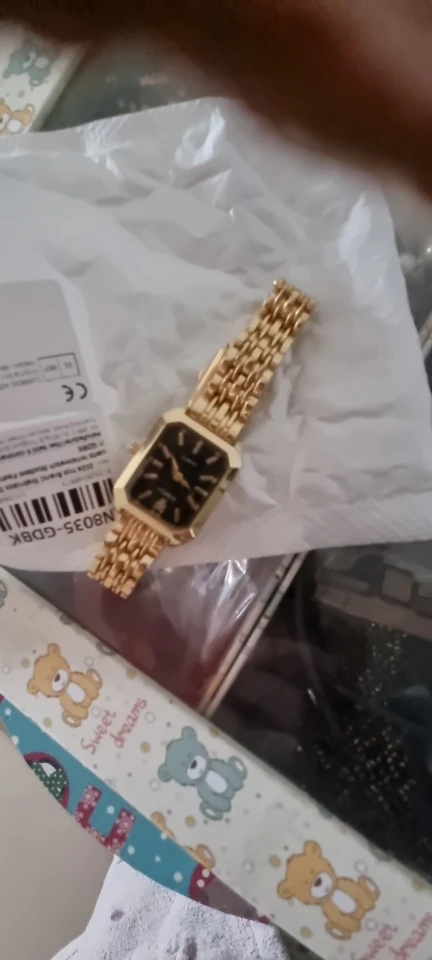 Women's 32mm Square Quartz Watch photo review