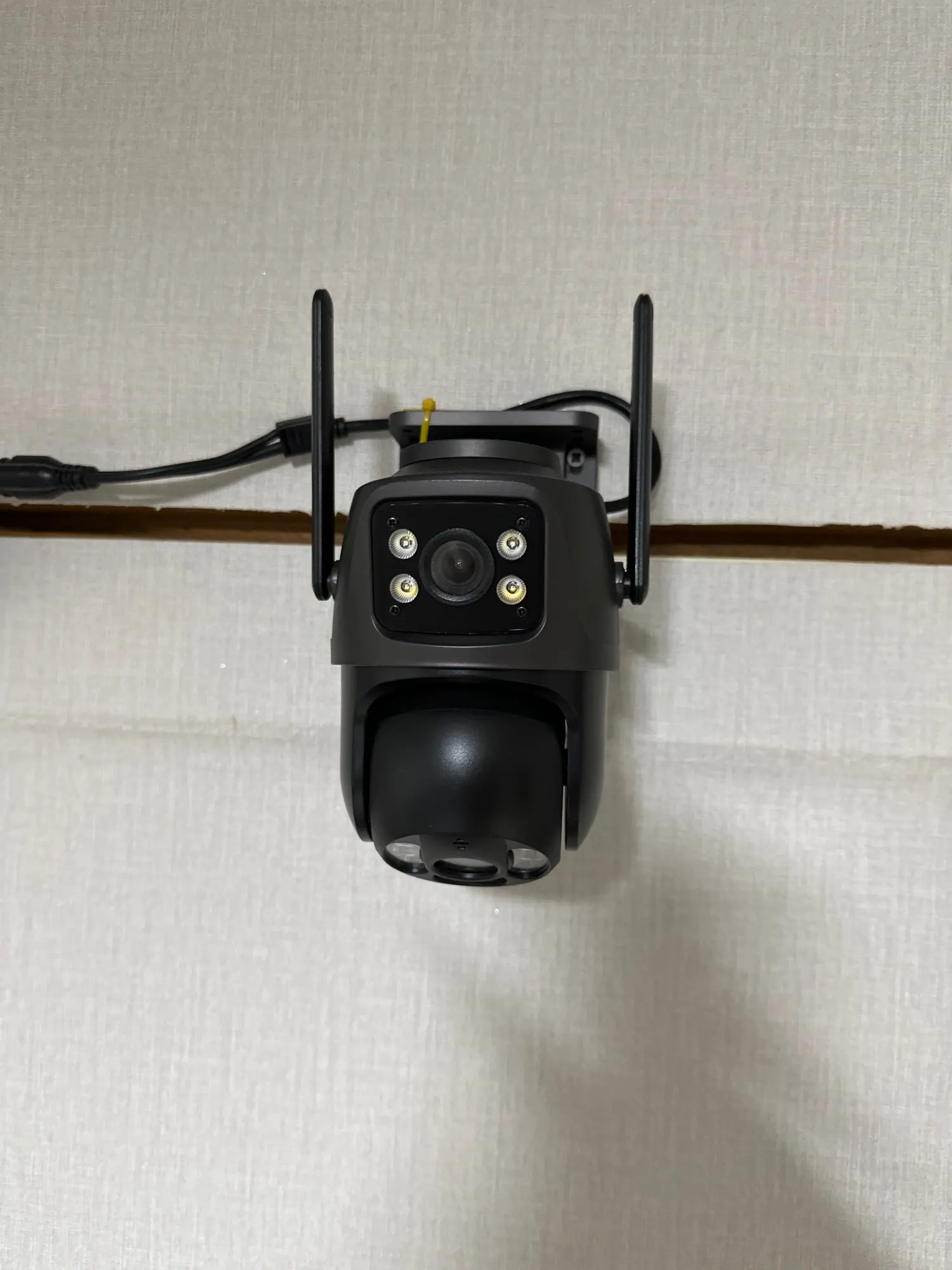 4K 8MP HD Wifi PTZ Camera Outdoor 4MP Dual Lens Dual Screen AI Auto Tracking IP Camera CCTV Audio Video Surveillance P2P iCSee photo review