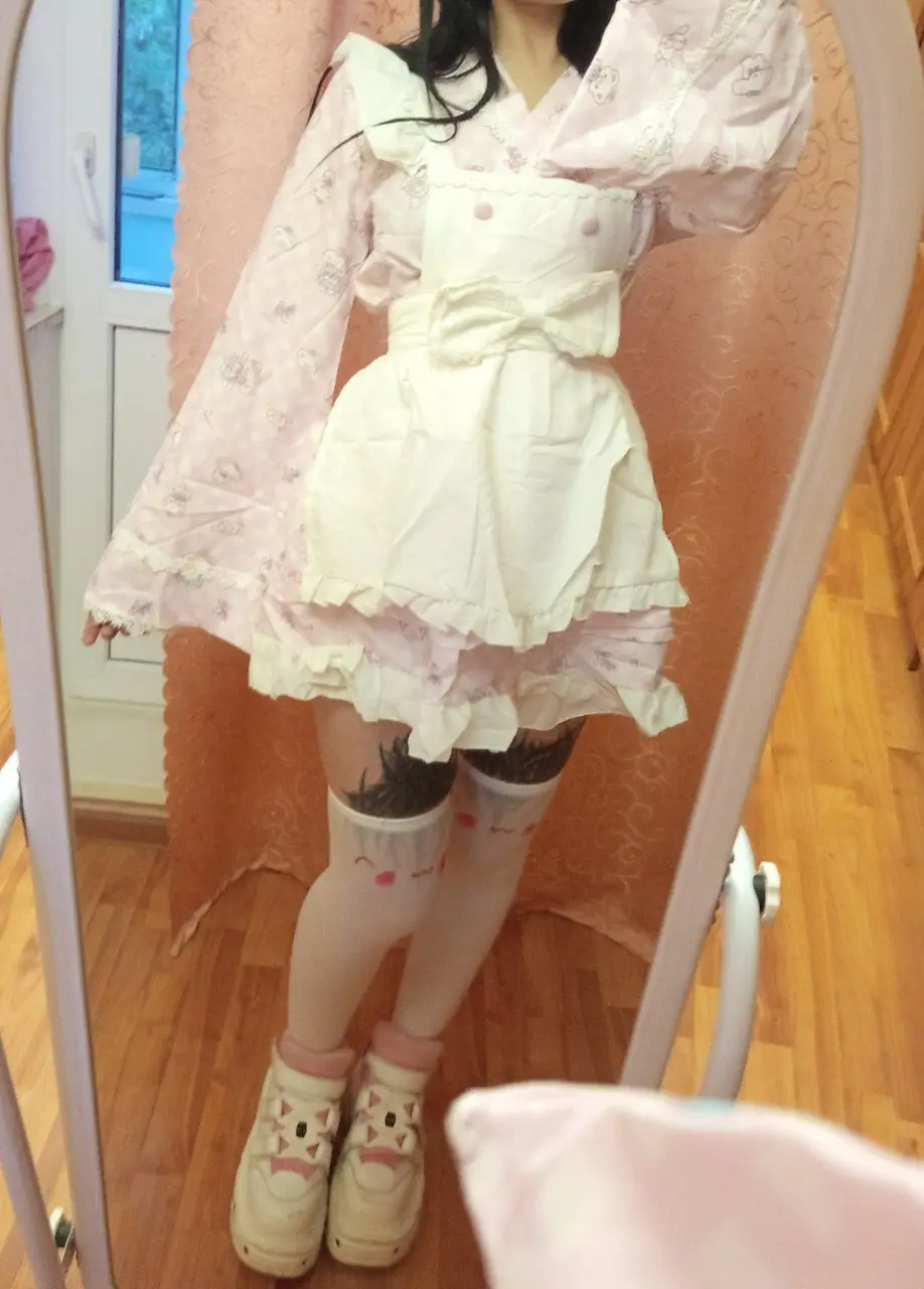 Kawaii Lolita Style Ruffled Maid Dress photo review