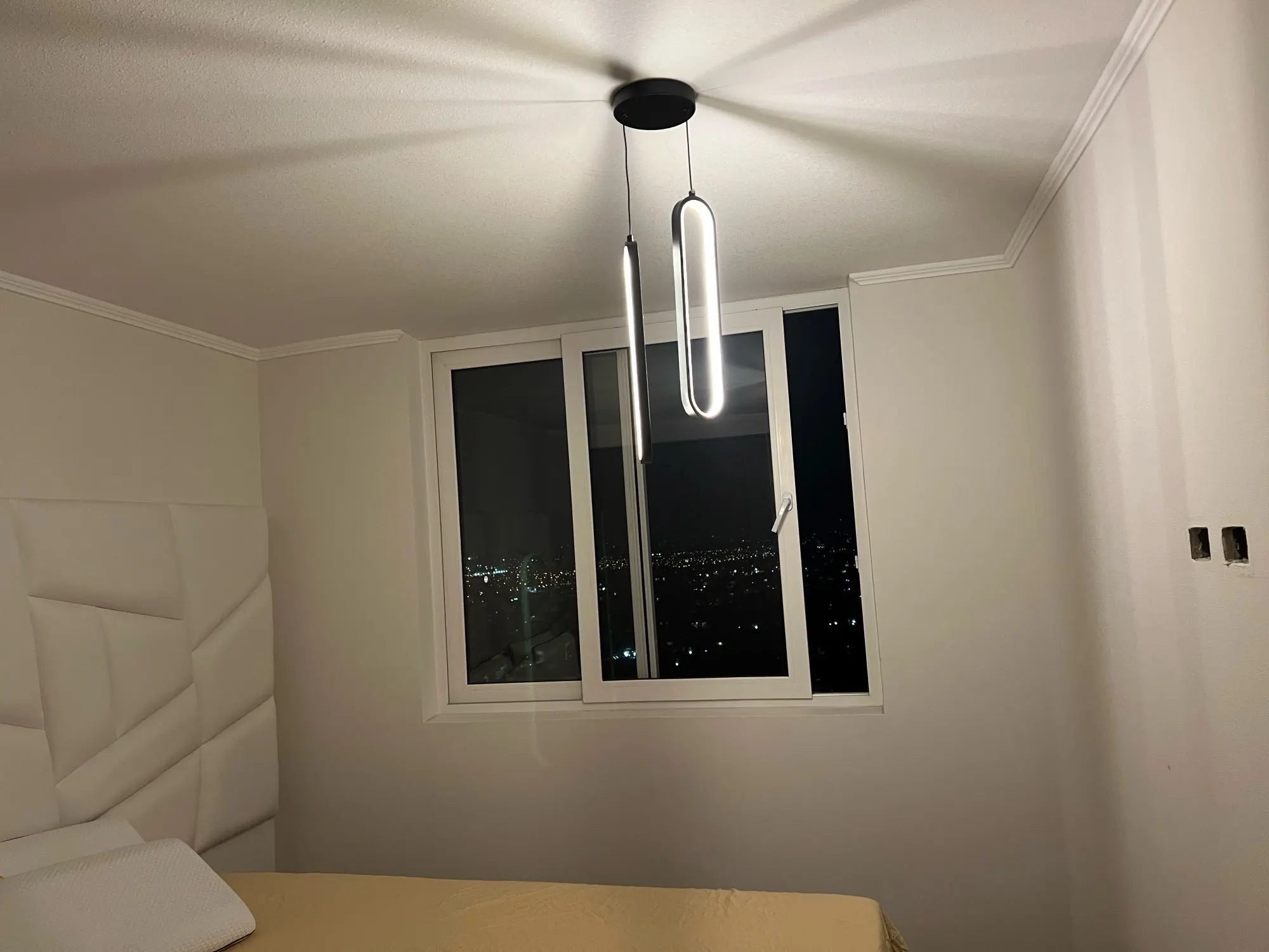 Modern Minimalist LED Pendant Light Chandelier For Bedroom Restaurant Living Room Gold Black Hanging Lamps Decoration Led Lustre