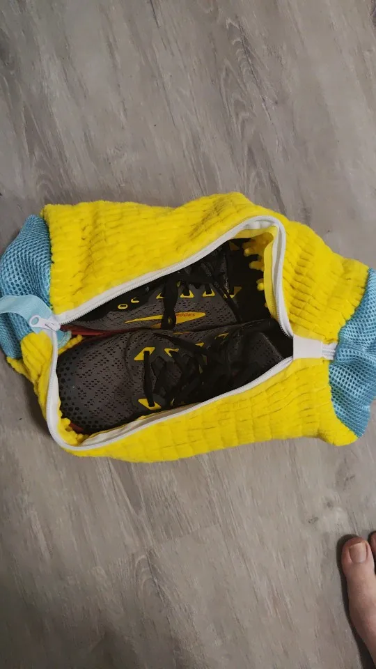 Le sac de lavage WAVENA™ - Protège et nettoie vos chaussures