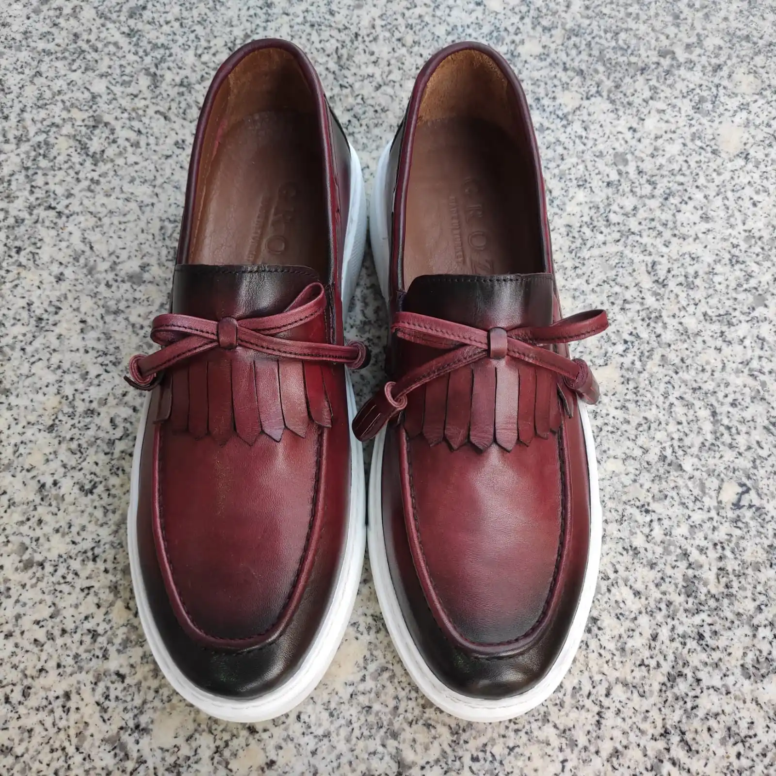 

Genuine leather casual eva sole burgundy color men's tasseled loafers shoes