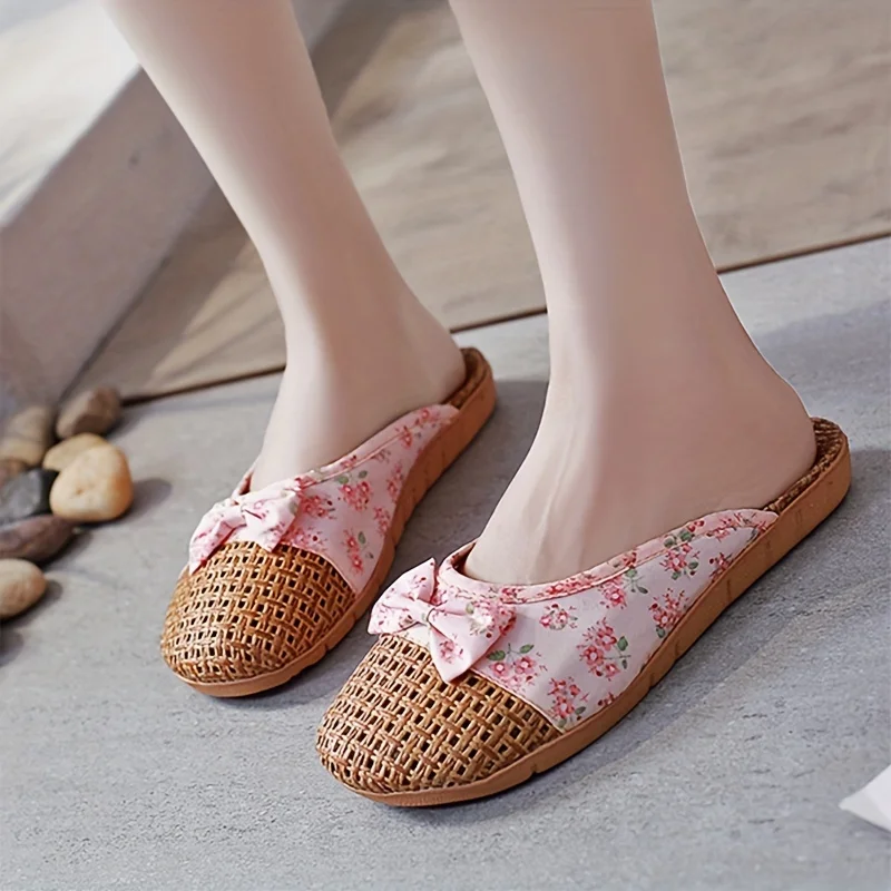 

Adorable Ditsy Bow Womens Slippers - Lightweight Straw Linen, Closed Toe, Breathable & Comfy, Fashionable Backless Slip-Ons for