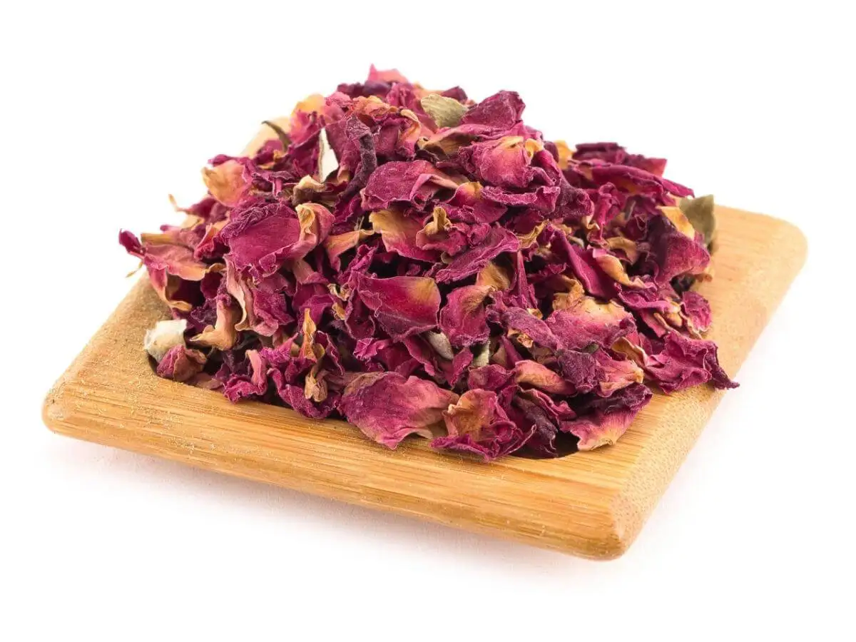 Лепестки роз (500 гр)