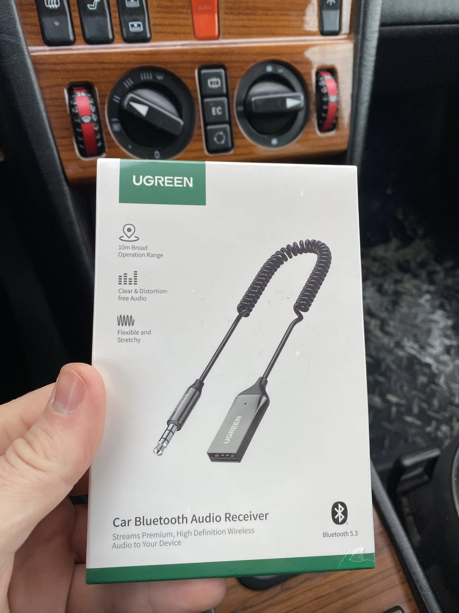 UGREEN Bluetooth 5.3 Car Receiver photo review