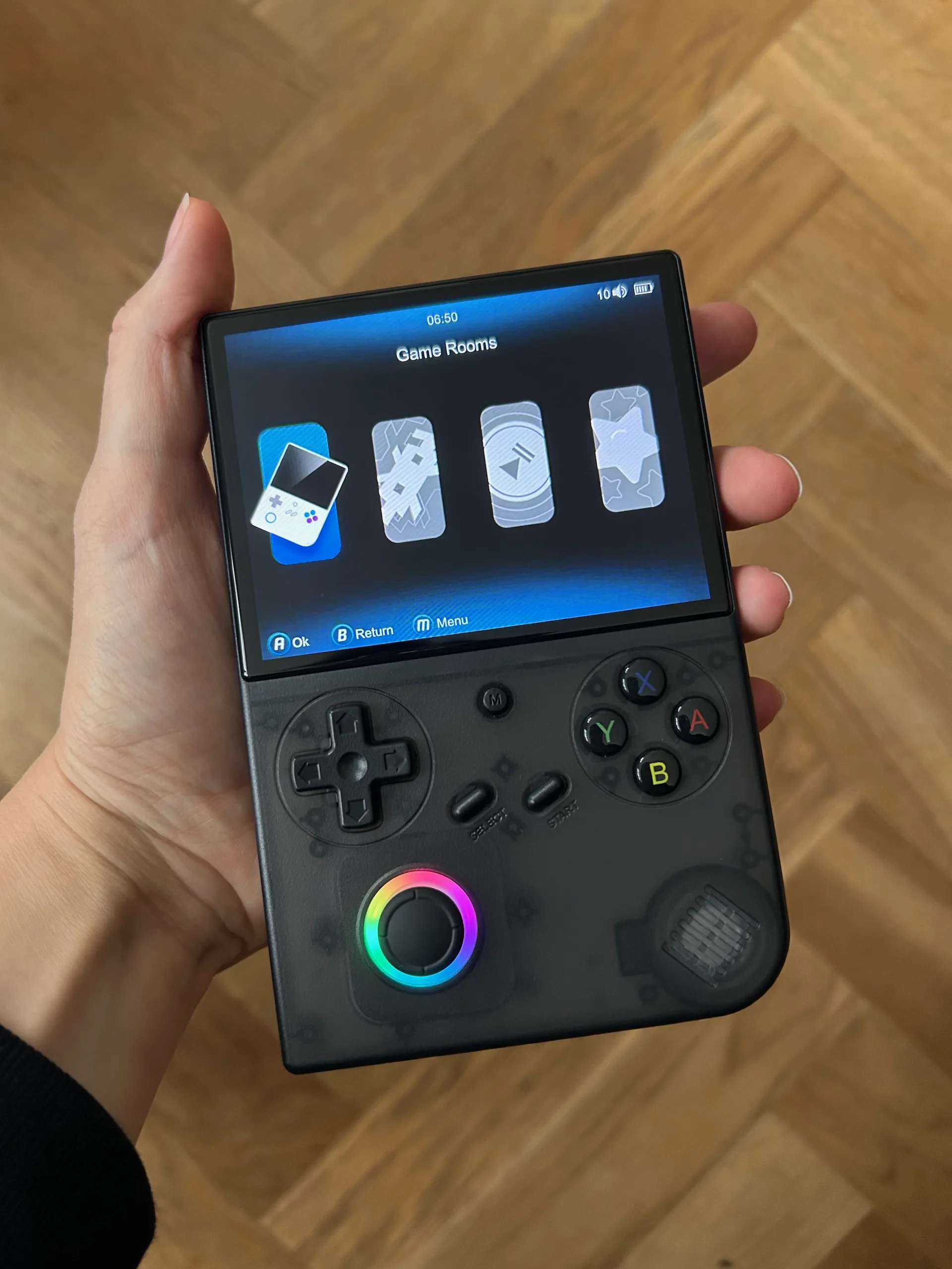 ANBERNIC RG40XX V photo review