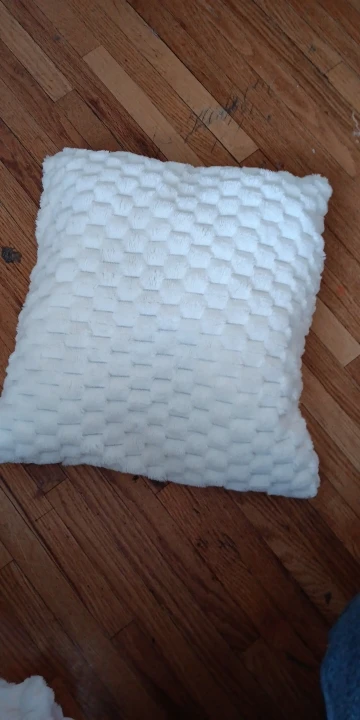 1pcs Pineapple Grid Turtle Pattern 3D Soft Plush Throw Pillowcase,Cream White For Living Room Sofa Bedroom Home Room Decor photo review