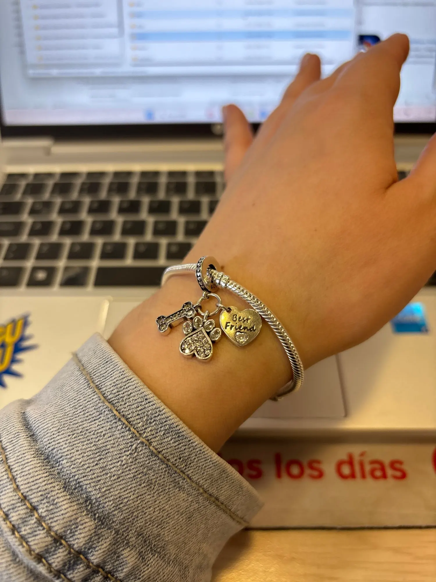 2025 gran oferta dijes cuentas de Plata de Ley 925 mariposa rosa luciérnaga luminosa cuelga brazalete pulsera collar joyería DIY photo review