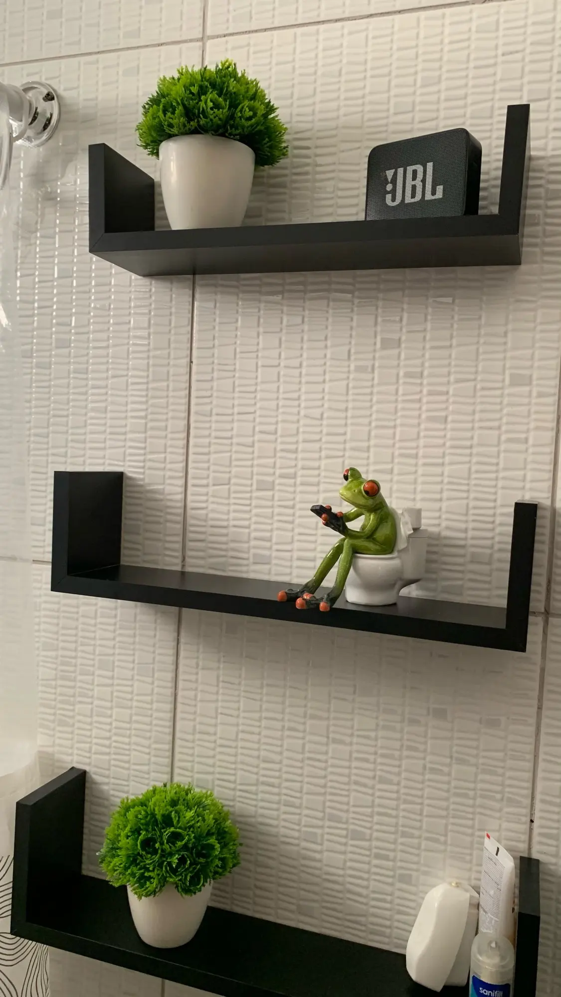 Resin Funny Frog Figurines - Home & Bathroom Decor Accessories photo review