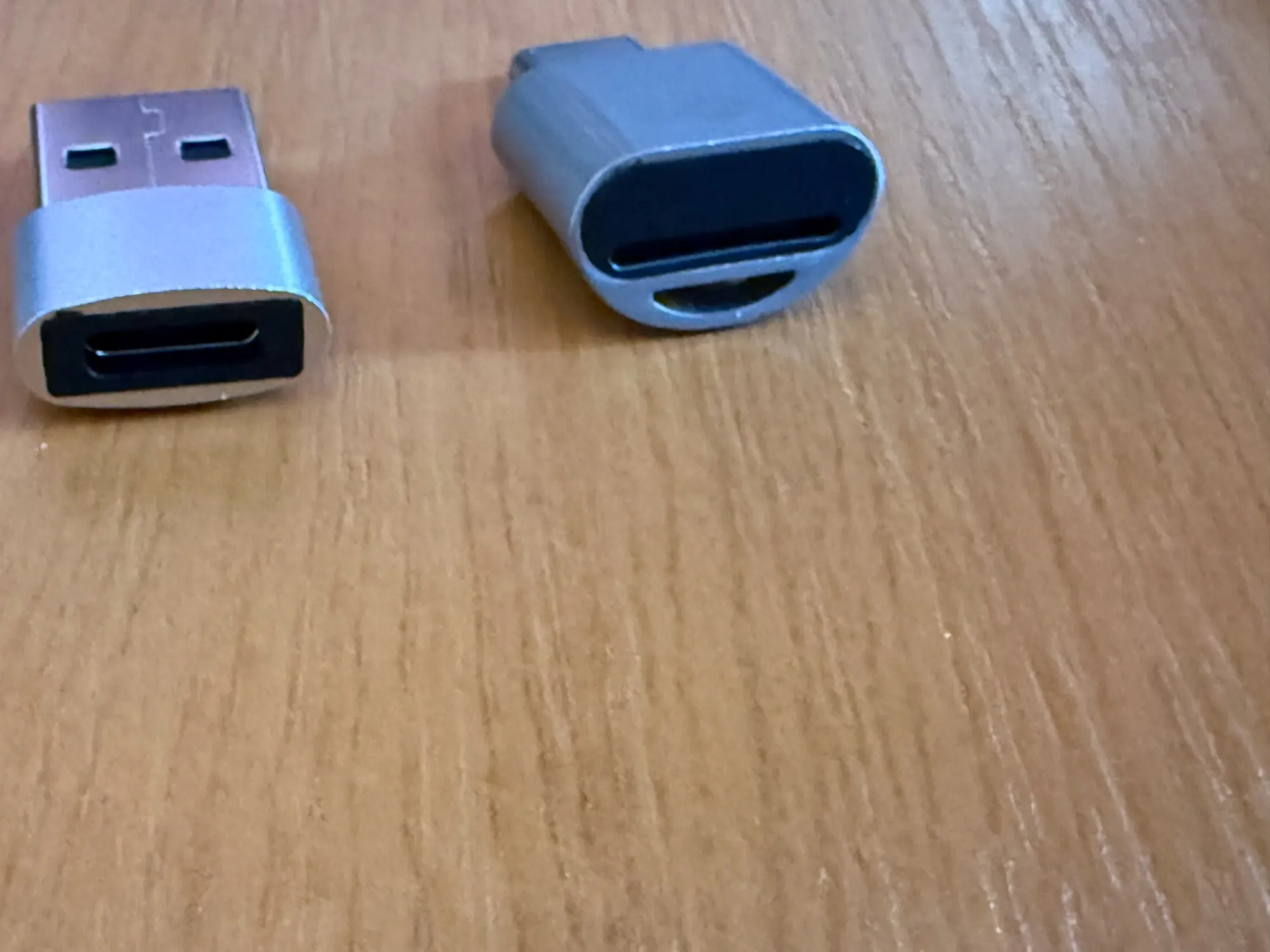 USB-C TF Card Reader with Zinc Alloy Case & USB Adapter photo review