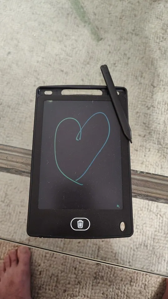 6.5/8.5/10/12/16-Inch LCD Drawing Tablet,Handwriting Pad,Electronic Writing Board,Kids Christmas/Birthday Gifts/Educational toys photo review