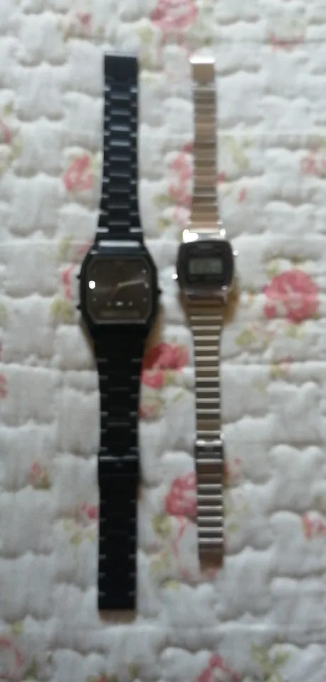 SKMEI Luxury Women Watches 3Bar Waterproof Ladies Wristwatch Fashion Small Dial Digital Chrono Calendar Watch Montre femme 1901 photo review