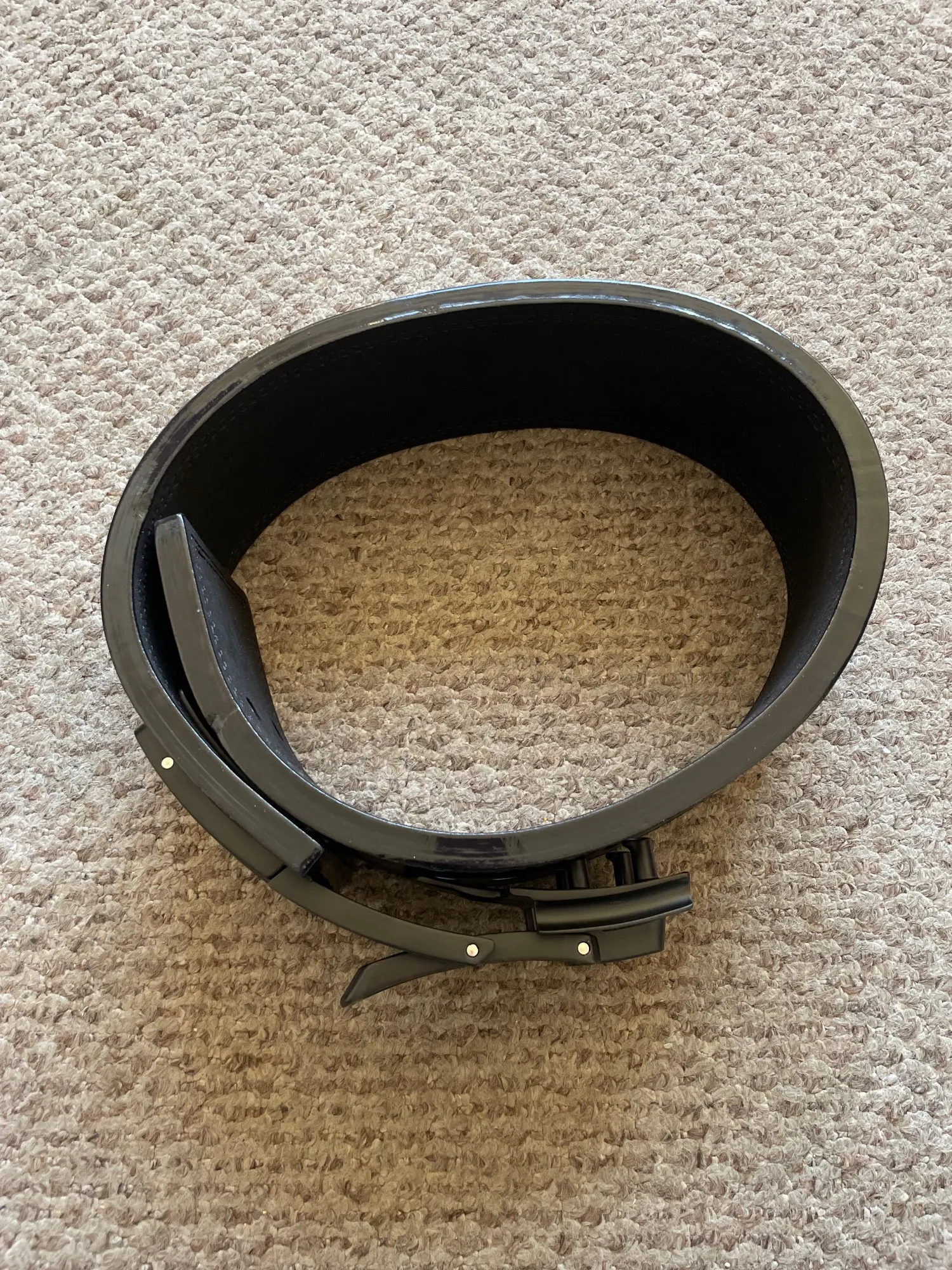 Powerlifting Belt with Lever Clasp: Heavy-Duty Weightlifting Gear for Maximum Support