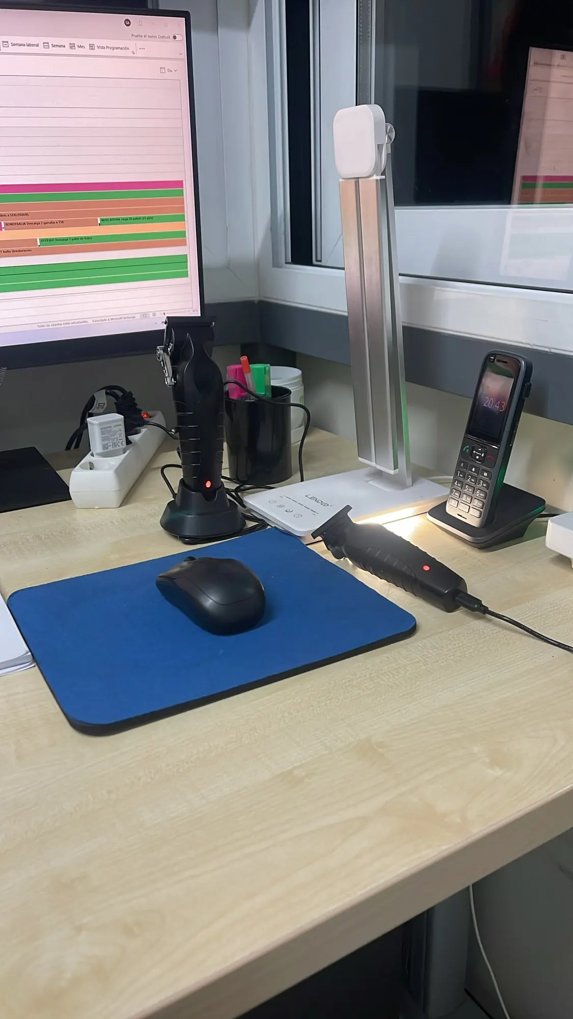 Kemei KM-2296 KM-2299 KM-1102 Kit de cortadora de pelo Afeitadora eléctrica para hombres Máquina cortadora de pelo Máquina para cortar cabello profesional photo review