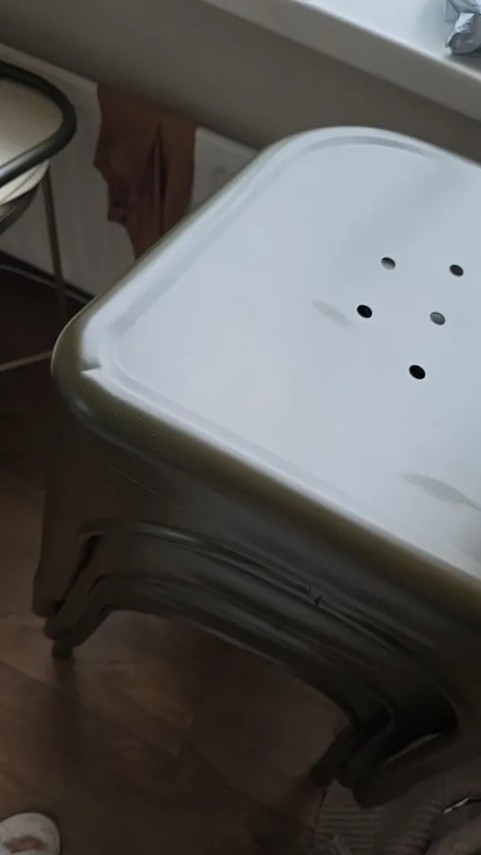 Set of 4 Industrial Style Stackable Dining Chairs, Metal Bistro Chairs, Kitchen Chairs with Backrest, for Indoor and Outdoor photo review