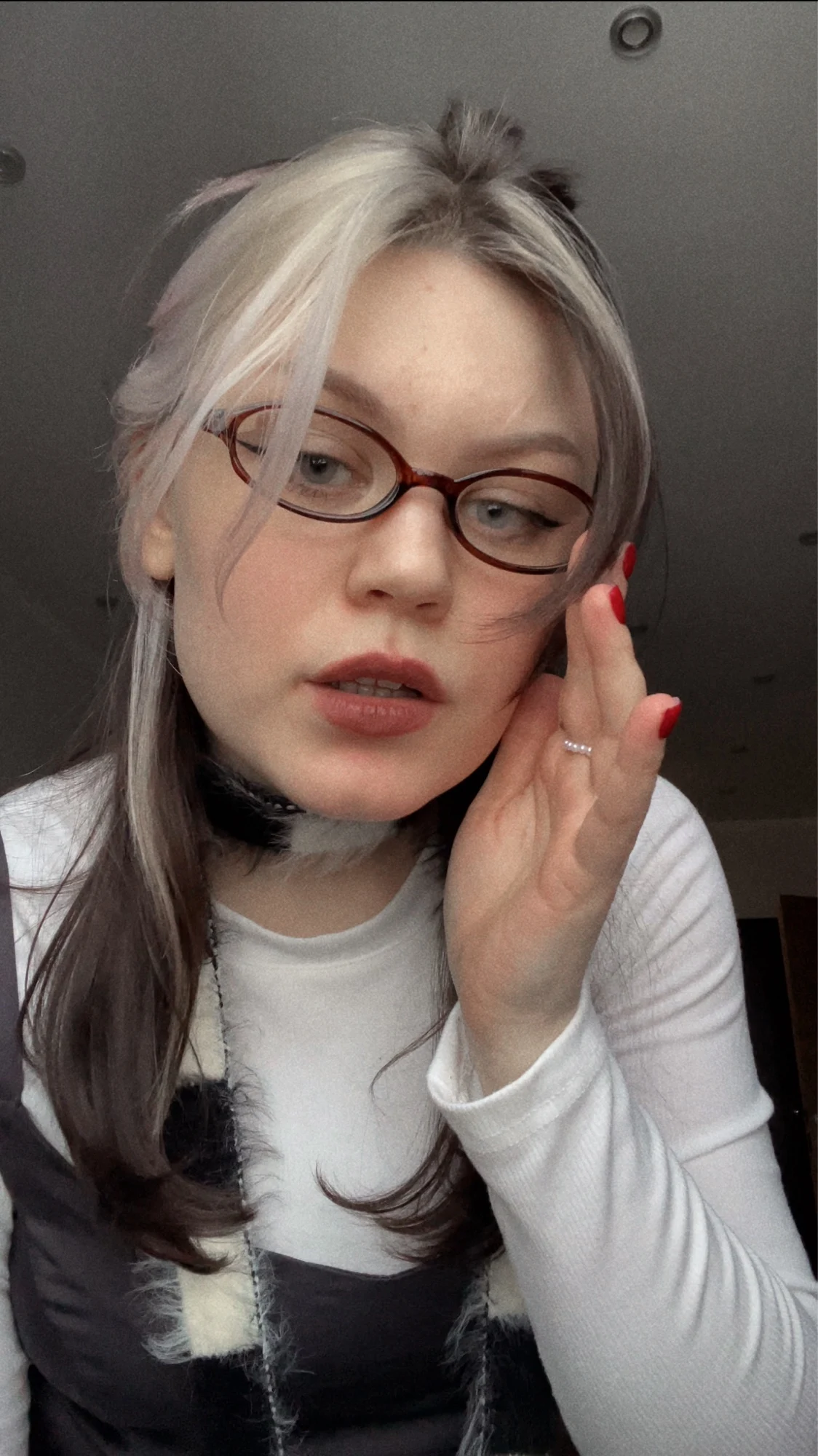 Retro Oval Glasses Women Girls Y2K Red Green Frame Glass Eyewear Decorative Computer Anti-blue Eyeglasses with Seaside Driving photo review