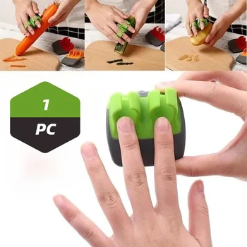 1 Peeler in Black Green Color with Rubber Finger Grip, Easy To Remove Fruit and Vegetable Peels, Quick Meal Preparation 1