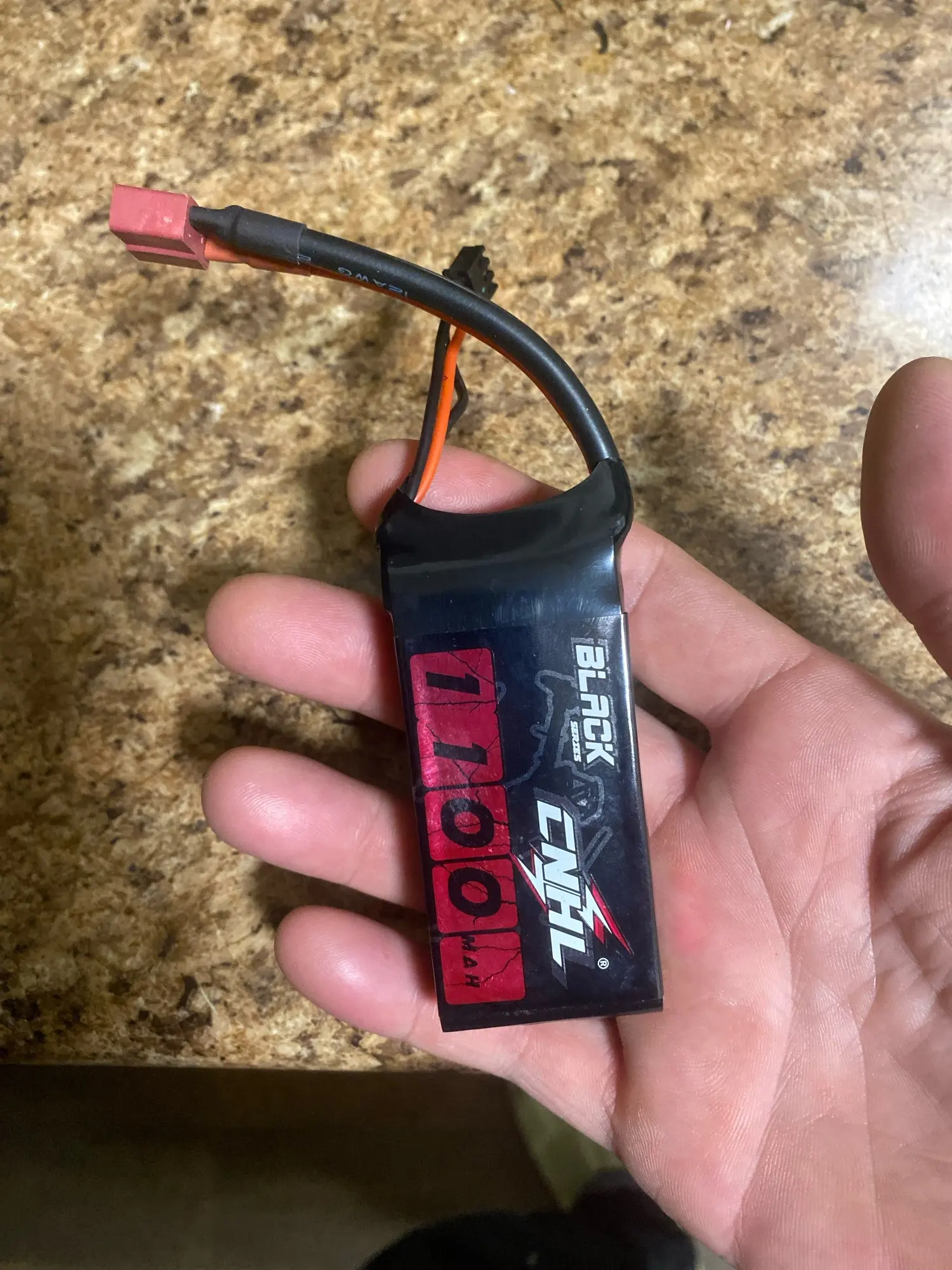 2pcs CNHL 2S Lipo Battery 7.4V 1100mAh 1300mAh 1500mAh 100C With XT60 Dean T Plug For RC FPV Airplane Drone Heli Quadcopter photo review