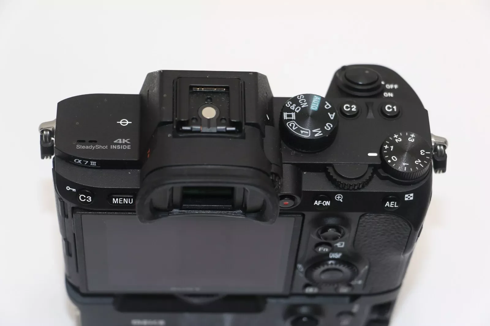 sonny alp ha a 7 iii 24.2 mp mirrorless digital camera