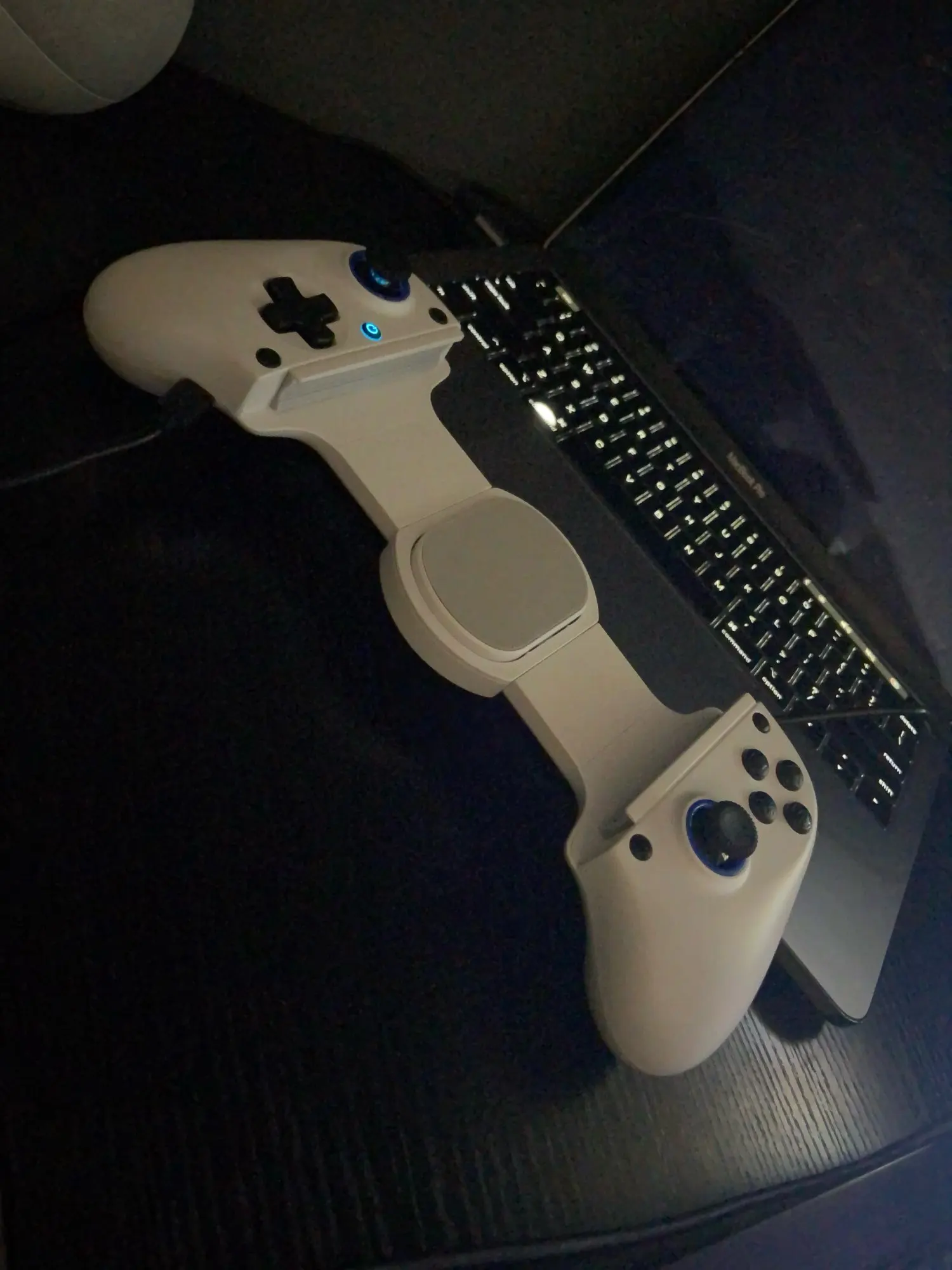 Mobile game controller HND11 GamePad for Android, iOS, PC (BT) - black photo review