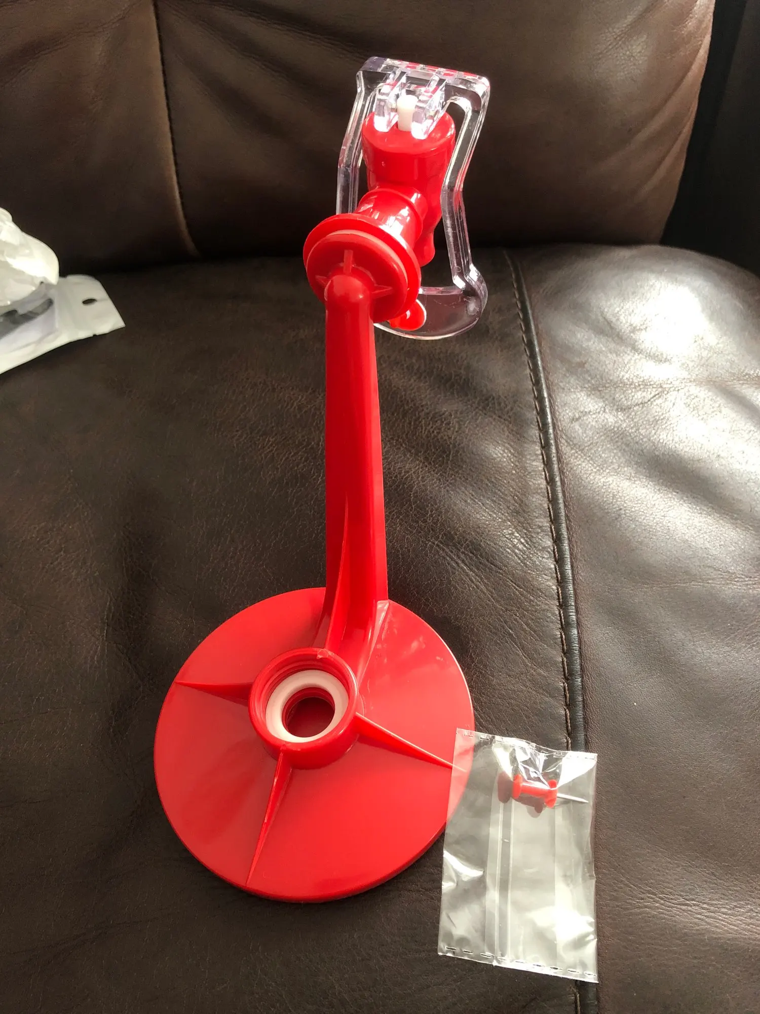 Press & Pour Oasis: Inverted Water Dispenser for Effortless Hydration photo review