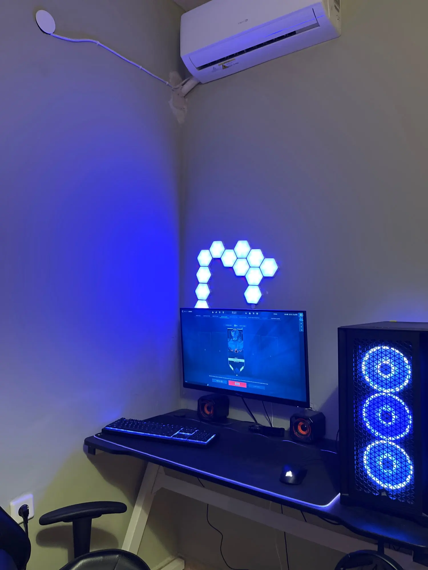 مصابيح LED سداسية الشكل مع تطبيق ذكي وتزامن موسيقى