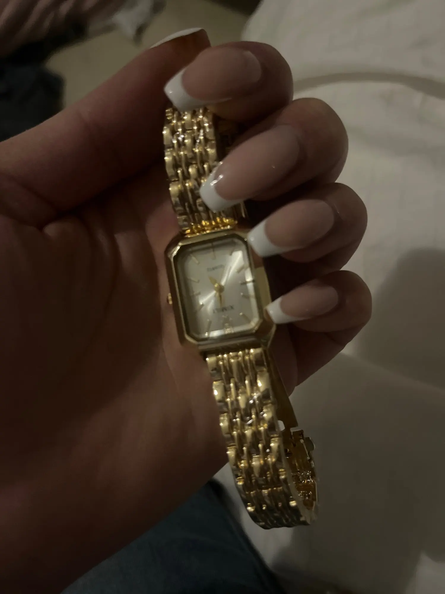 Women's 32mm Square Quartz Watch photo review