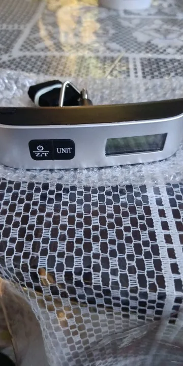 Silver Portable Luggage Scale