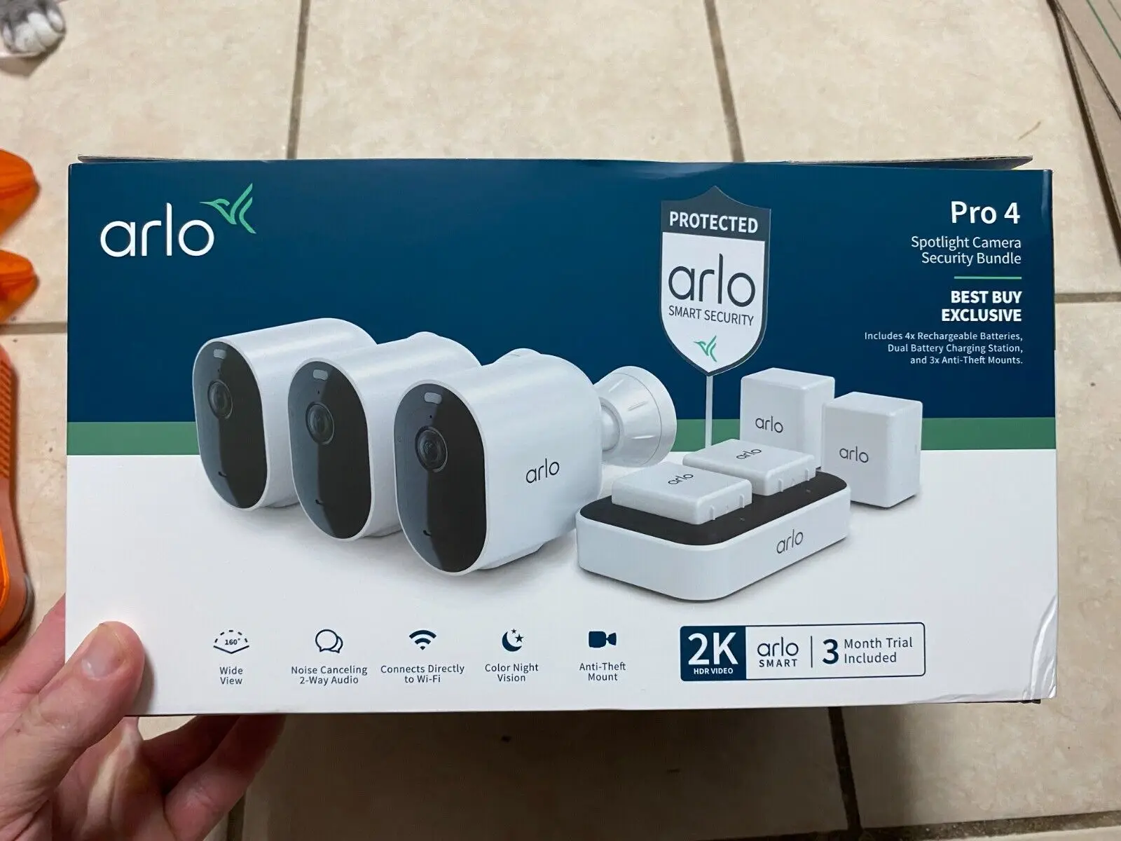 

Самый продаваемый Arlo Pro 4 мини-прожектор для камеры-белый, набор из 3 шт.