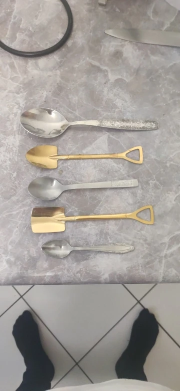 4/8-Piece Stainless Steel Shovel Spoon Set - Creative Coffee and Dessert Scoops for Your Tableware photo review