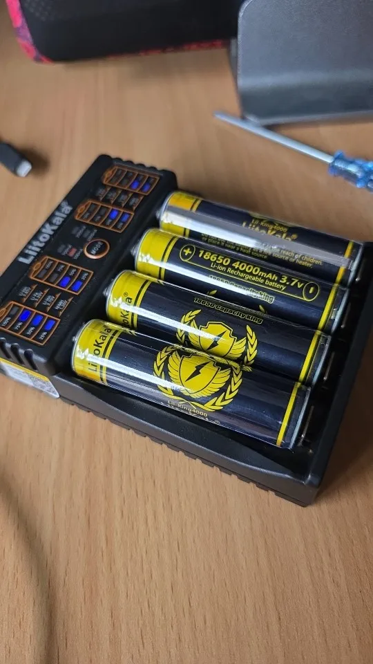 1-40pcs LiitoKala KING4000-PCB 18650 battery 3.7V 4000mAh li-ion Rechargeable Batteries Hight Power Discharge 30A Larger Current photo review