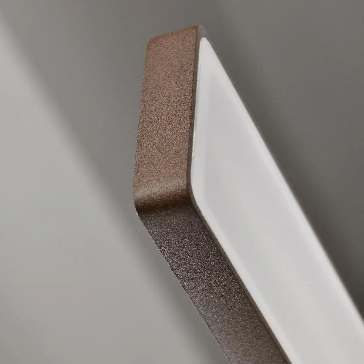 Рисунок 5 - Уличный настенный светильник 7997