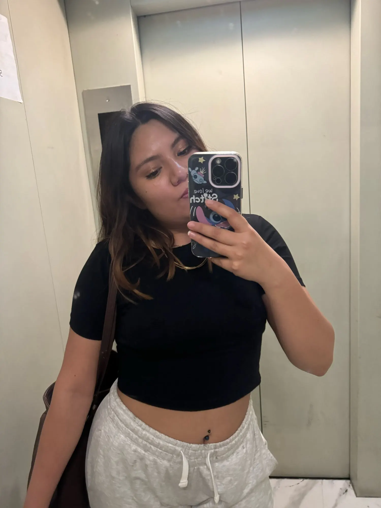 Short Sleeve T-Shirt Women Solid Simple Casual Soft All-Match Basic Crop Tops Tees Summer Fashion Skinny Tops Black White photo review